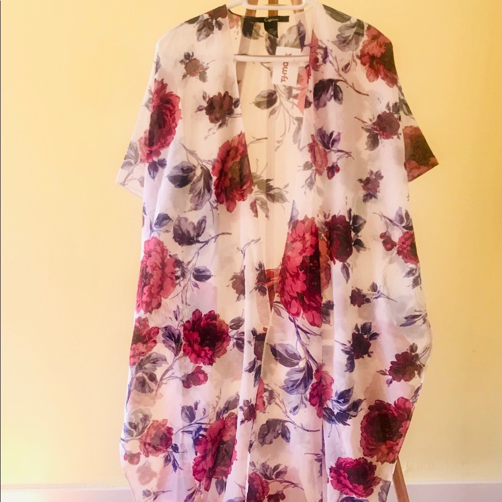 🆕 TJ Max Floral Kimono One Size Fits Most
